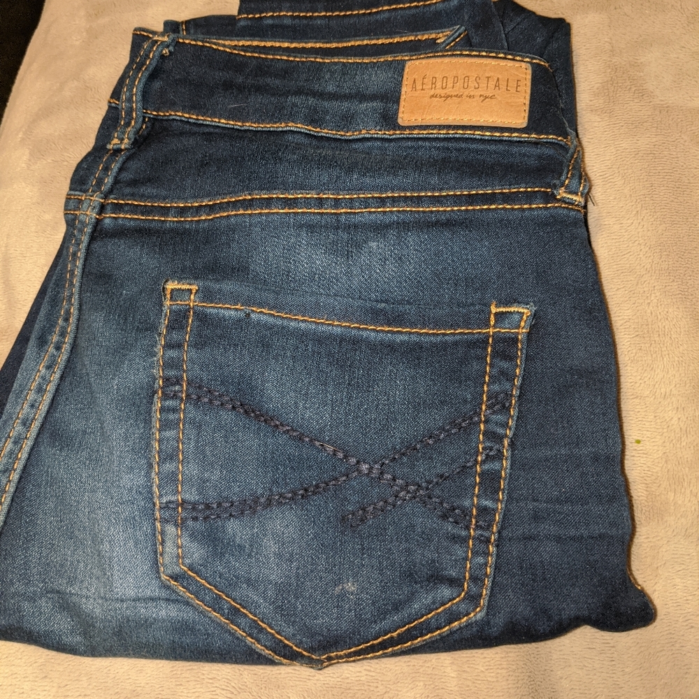 Aeropostale jeans size 00( PayPal only)